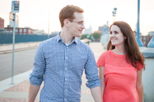 Becca + Chris - Old City Engagement Session - Penn's Landing - Alison Dunn Photography photo