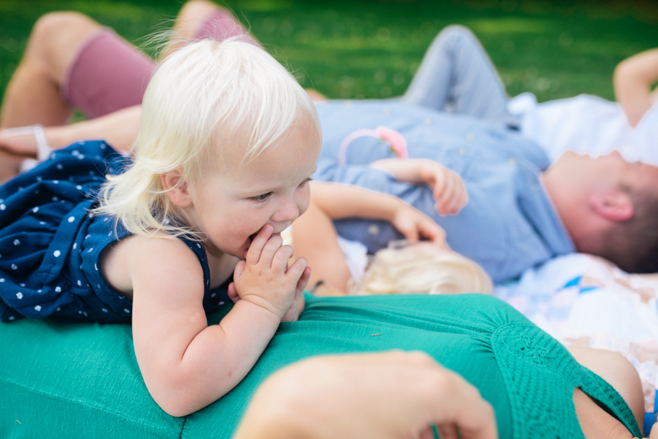 20 - Fairmount Park Horticulture Center - Philadelphia Family Photographer - Alison Dunn Photography photo