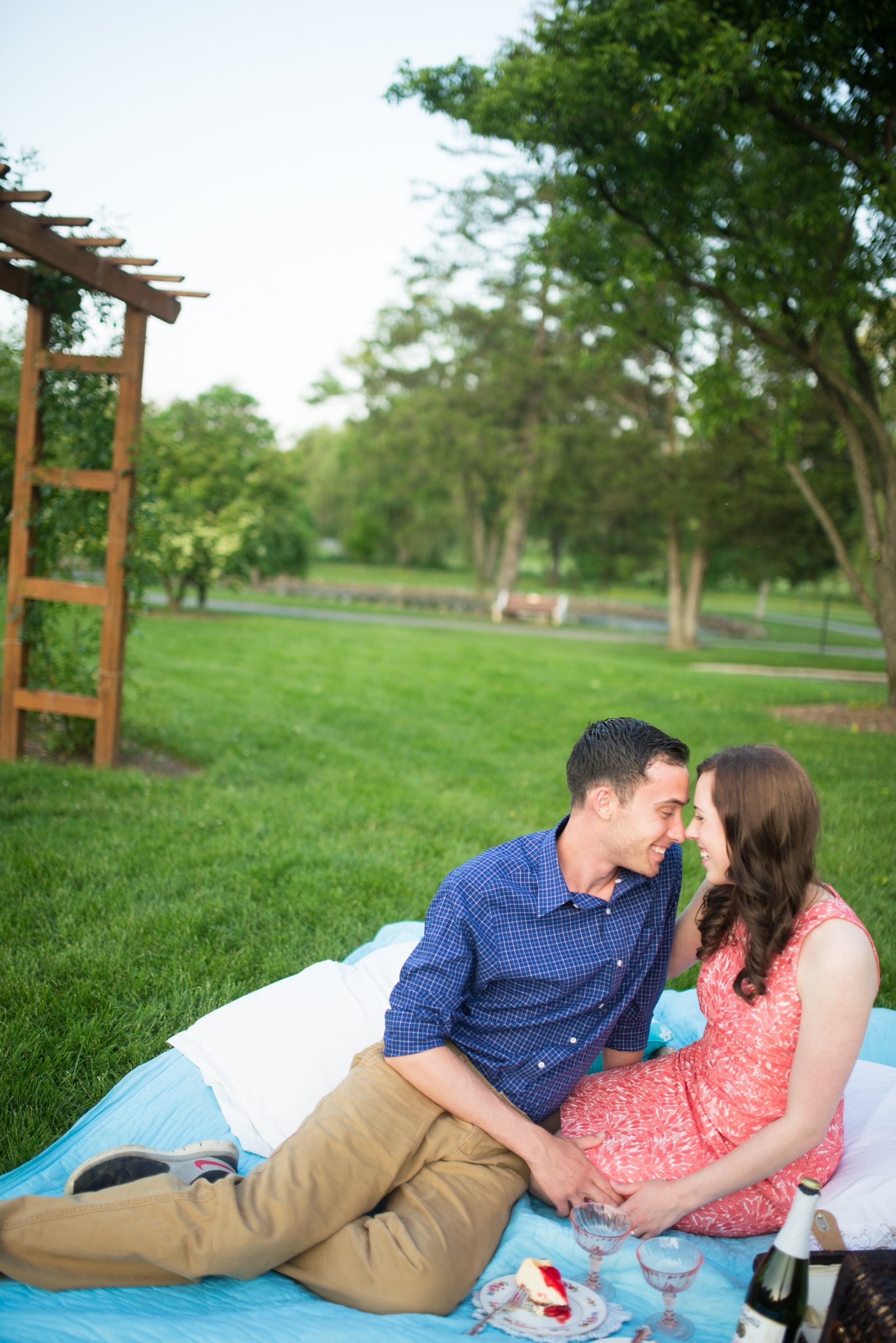 George + Michelle - Allentown Memorial Rose Garden Engagement Session Picnic - Alison Dunn Photography photo