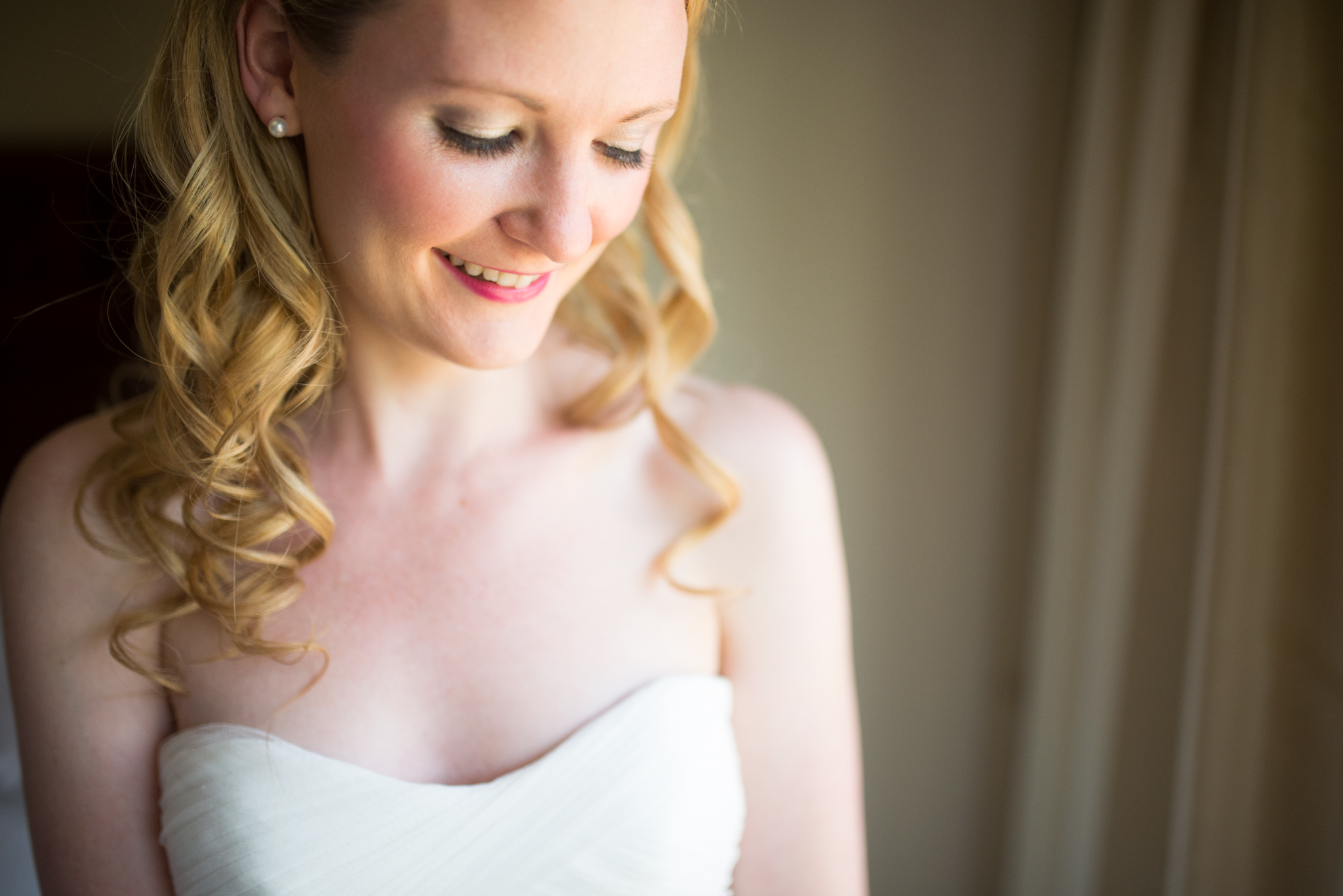 10 - Maggie + Tom - Bernardsville New Jersey Backyard Wedding - Alison Dunn Photography photo