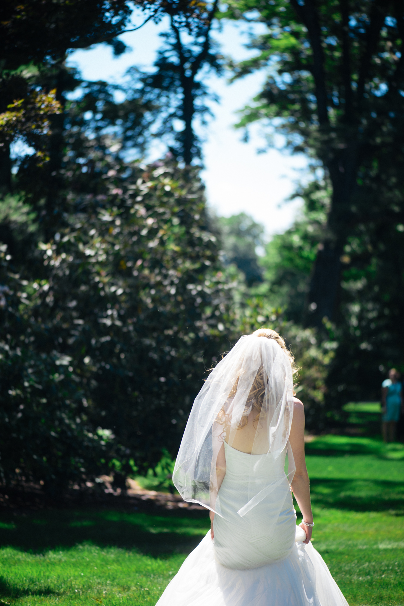13 - Maggie + Tom - Bernardsville New Jersey Backyard Wedding - Alison Dunn Photography photo