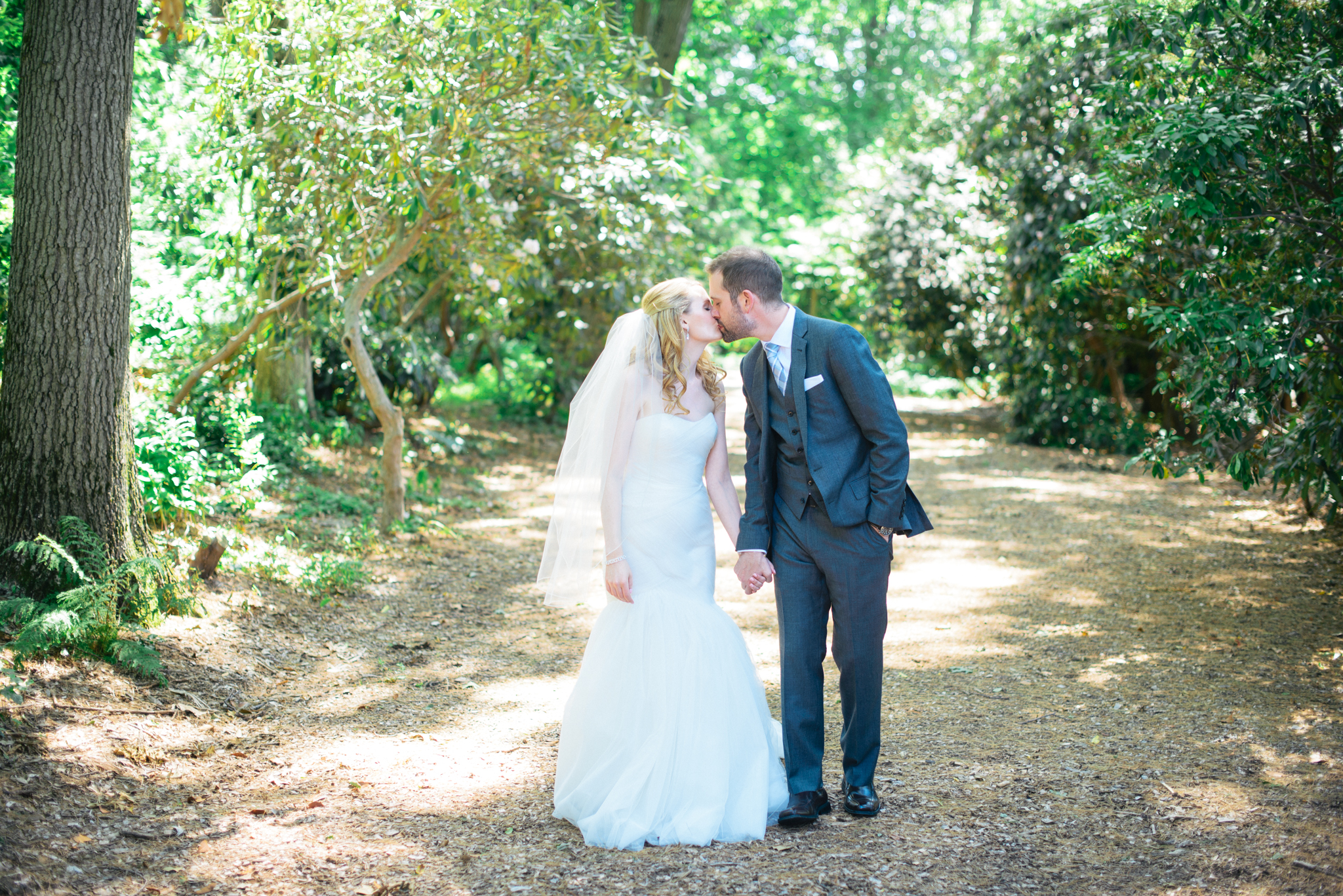 16 - Maggie + Tom - Bernardsville New Jersey Backyard Wedding - Alison Dunn Photography photo