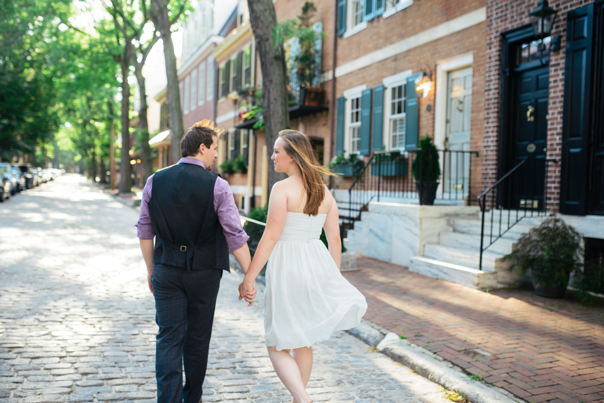 Alex + Kamil - Old City Philadelphia Engagement Session - Alison Dunn Photography photo