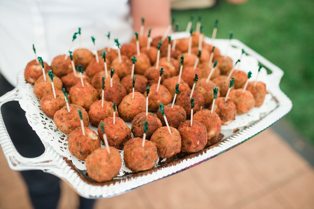 Jessica + Jeremy - Backyard Moorestown NJ Wedding Reception - Alison Dunn Photography-23