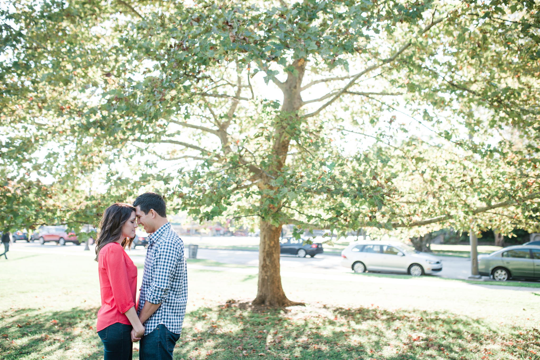 13 - Chris + Sarah - Fairmount Philadelphia Engagement Session - Alison Dunn Photography photo