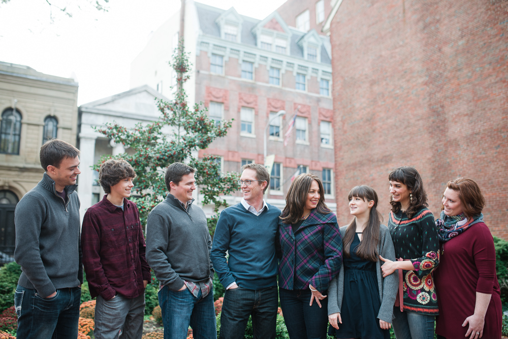 The Ericksons - Old City Philadelphia Family Session - Alison Dunn Photography photo