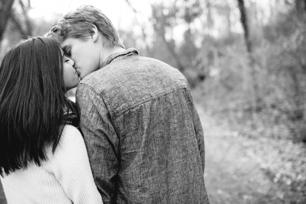 Stephen + Alyssa - Wissahickon Valley Park - Philadelphia Engagement Session - Alison Dunn Photography photo