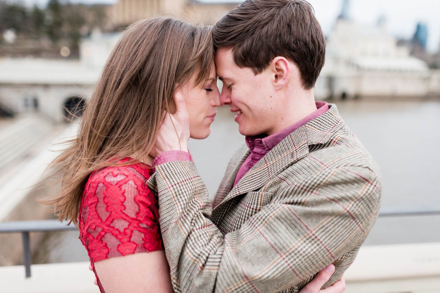 Erika + Andrew - Philadelphia Art Museum Engagement Session photo