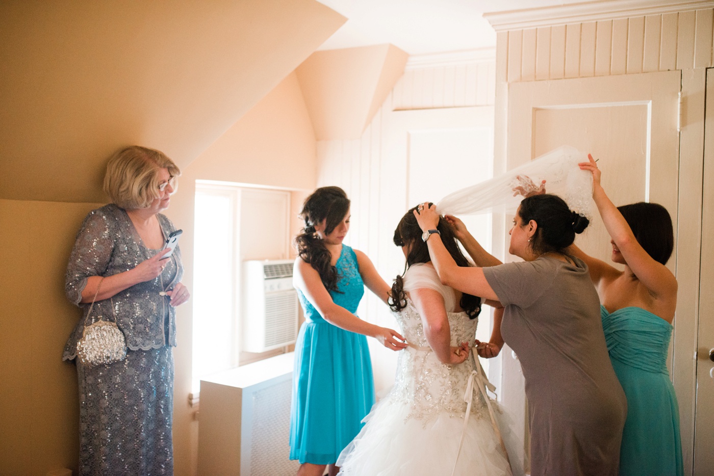 22 - Kathy + DJ - Moorestown Community House - New Jersey Wedding Photographer - Alison Dunn Photography photo