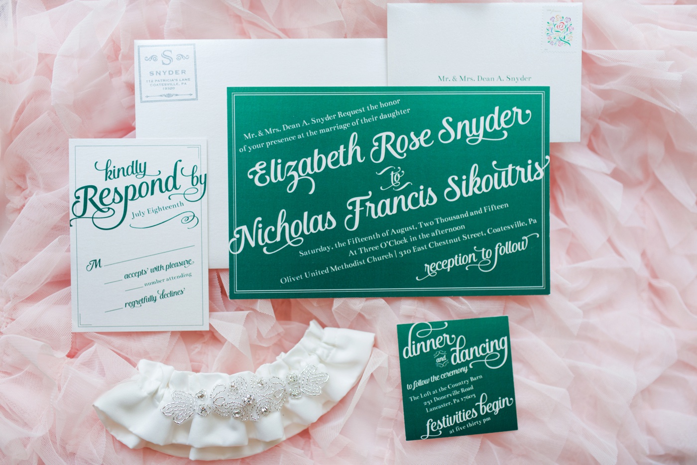 emerald-green-wedding-invitation-suite-lexis-louisa-graphic-design