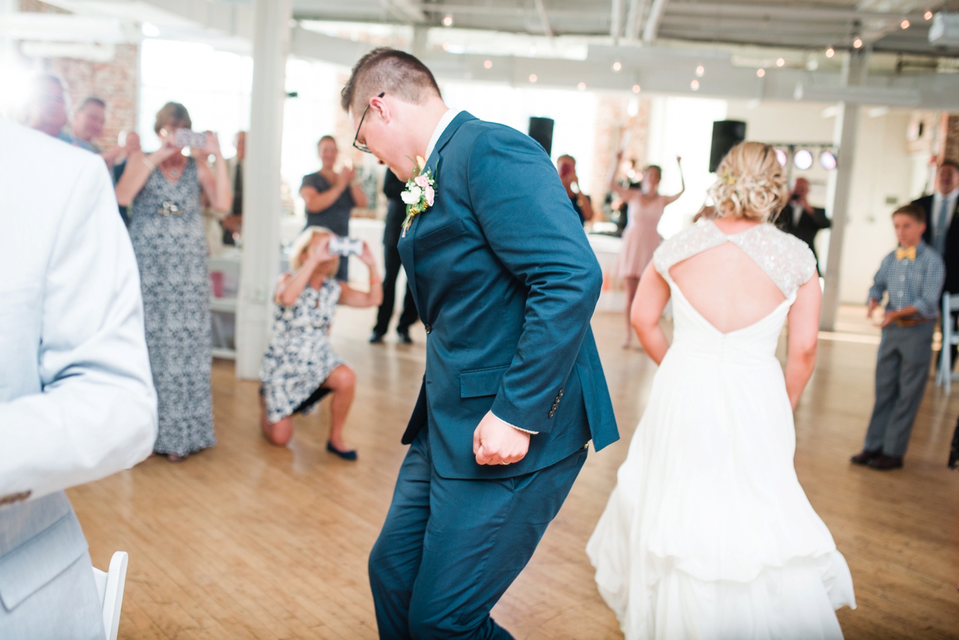 Kristen + John - Reading Pennsylvania Wedding Photographer - Alison Dunn Photography photo-114