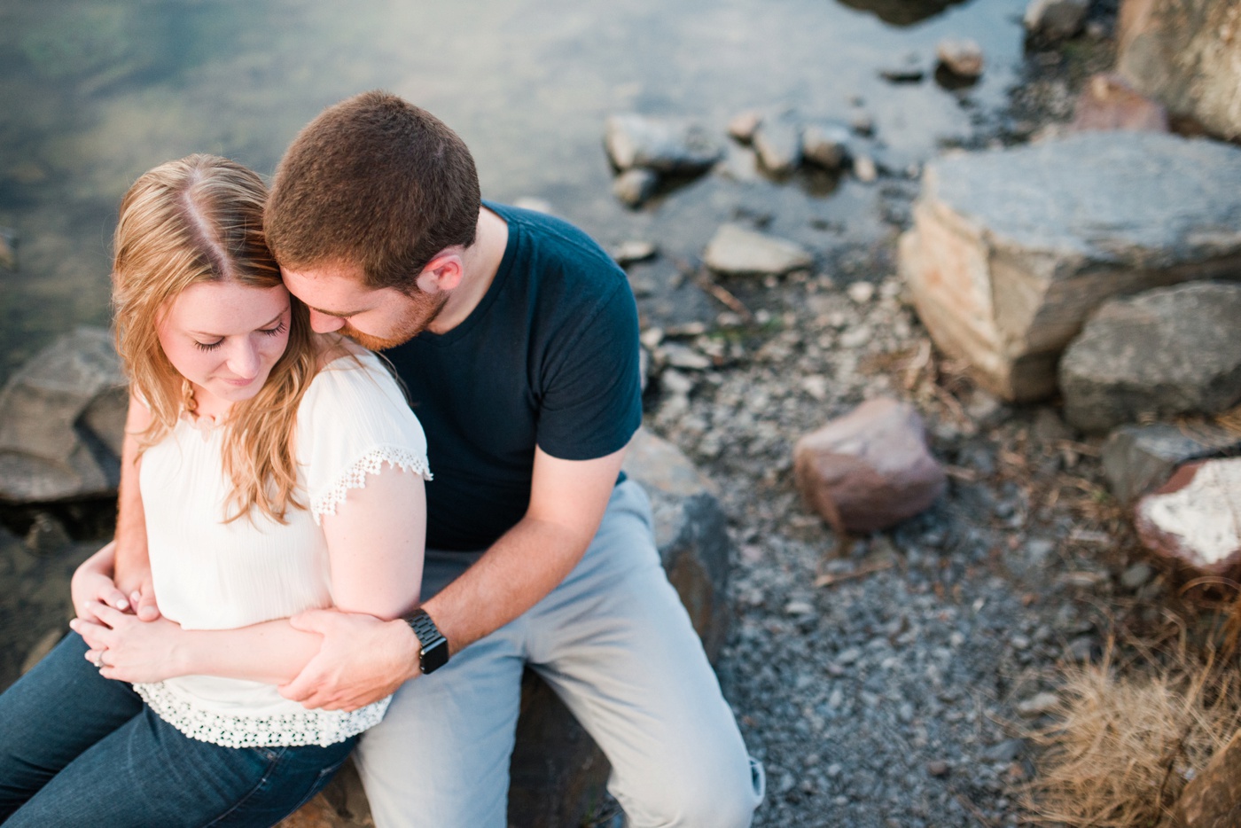 Liz + Vince - Lake Nockamixon - Quakertown Bucks County Engagement Session - Alison Dunn Photography photo