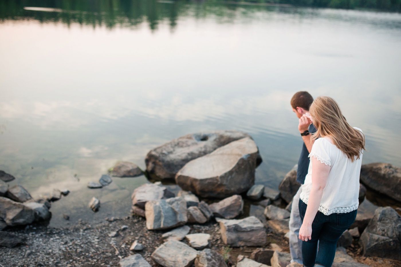 Liz + Vince - Lake Nockamixon - Quakertown Bucks County Engagement Session - Alison Dunn Photography photo