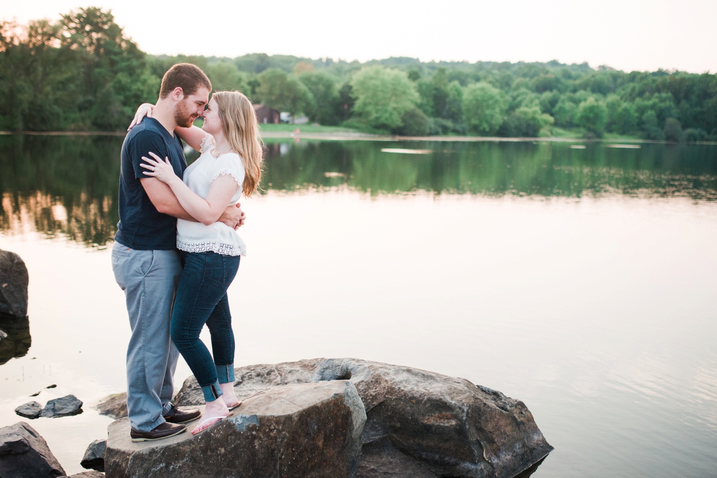 28 - Liz + Vince - Lake Nockamixon - Quakertown Bucks County Engagement Session - Alison Dunn Photography photo