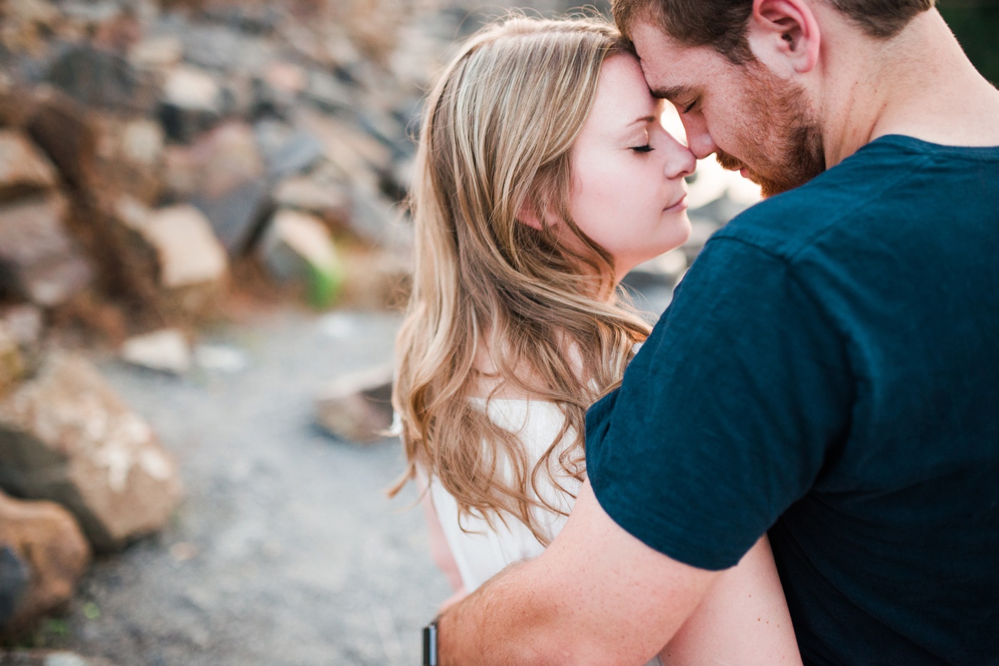 Liz + Vince - Lake Nockamixon - Quakertown Bucks County Engagement Session - Alison Dunn Photography photo