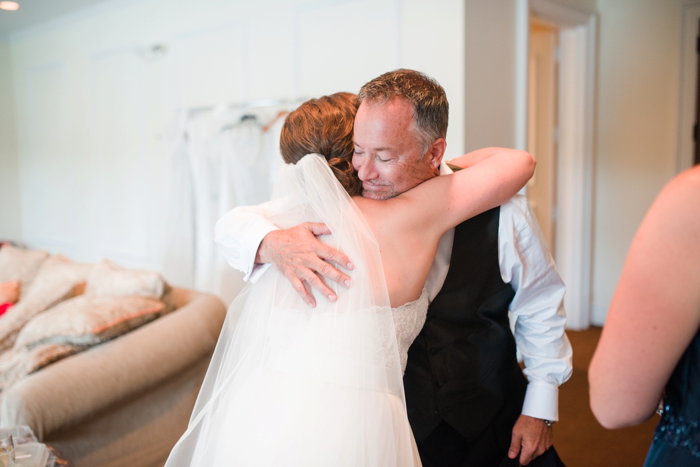 Amanda + Ruben - The Carriage House Wedding - Galloway New Jersey Photographer - Alison Dunn Photography-18