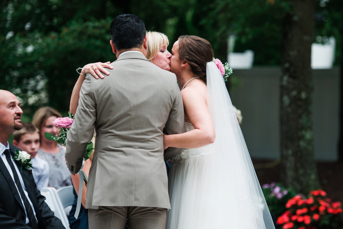 Amanda + Ruben - The Carriage House Wedding - Galloway New Jersey Photographer - Alison Dunn Photography-41