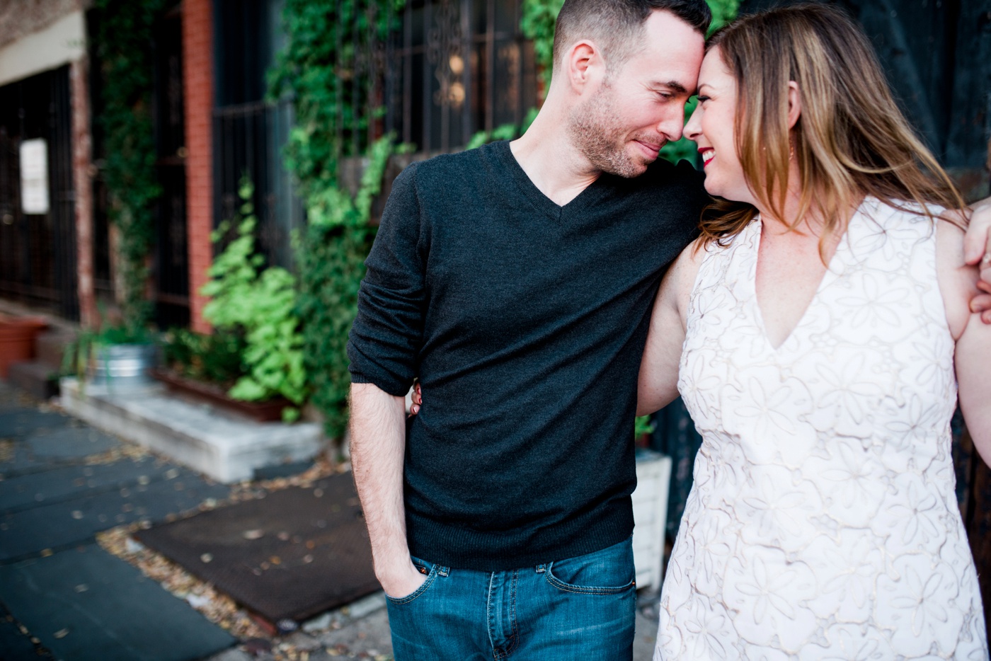 Rachael + Paul - Fishtown Philadelphia Engagement Session - Alison Dunn Photography photo