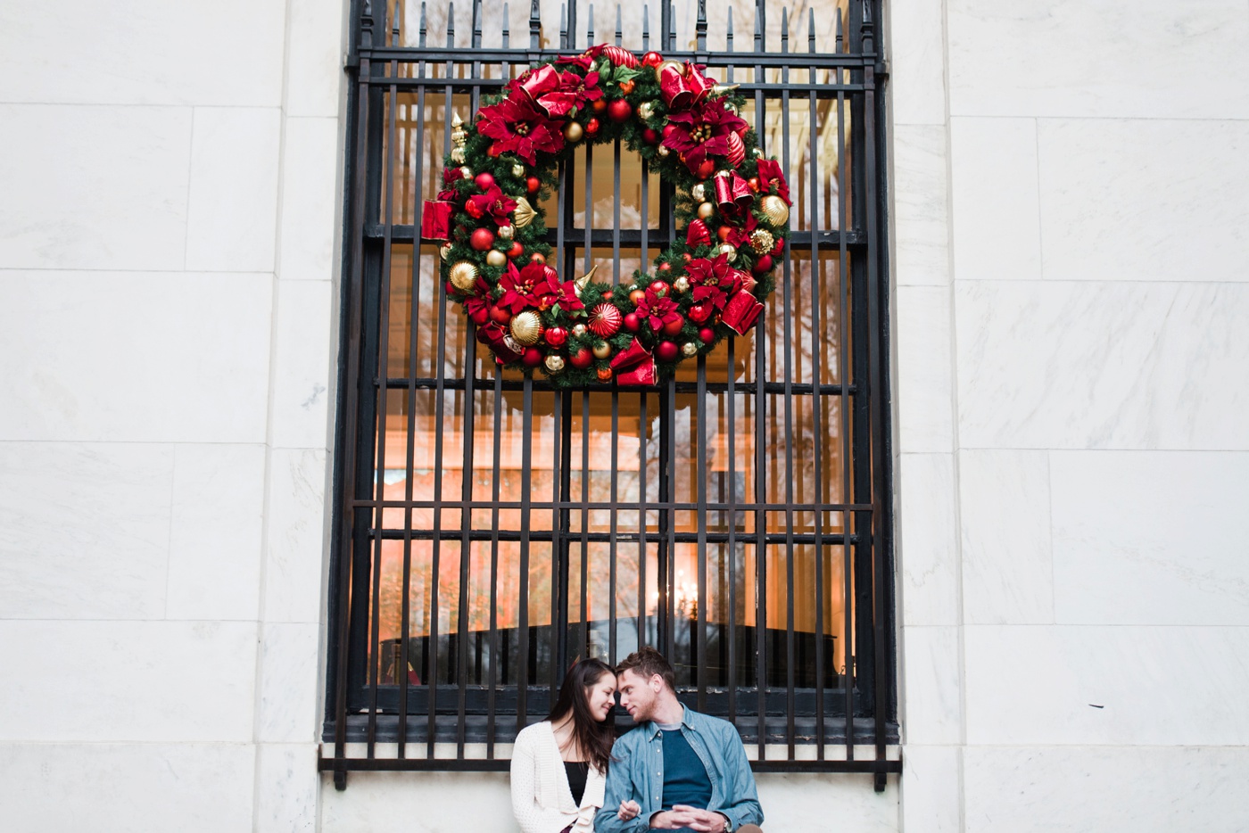 Matt + Liz - Old City Engagement Session - Philadelpha Wedding Photographer - Alison Dunn Photography photo