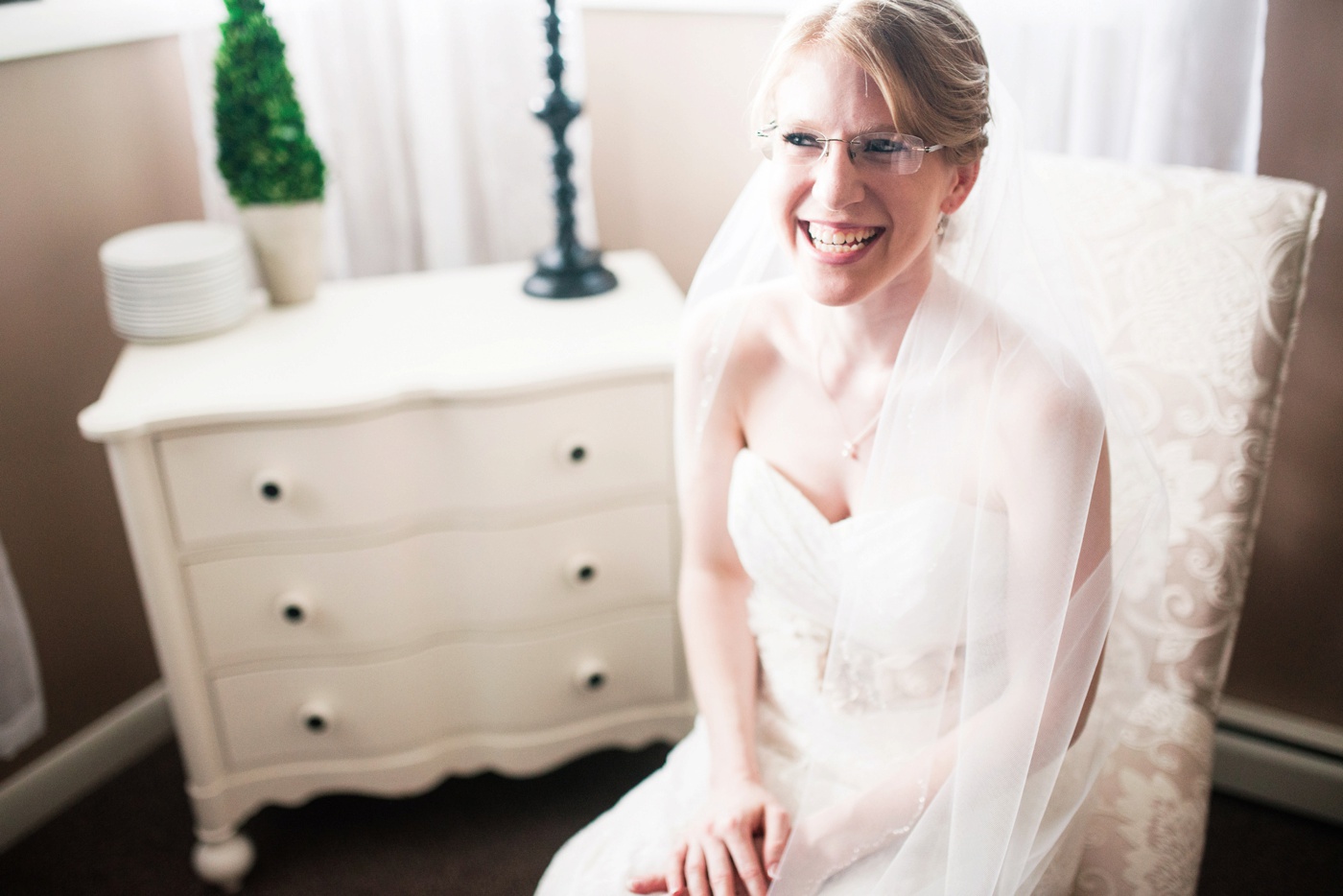 13 - Getting Ready Recap - Philadelphia Wedding Photographer - Alison Dunn Photography photo