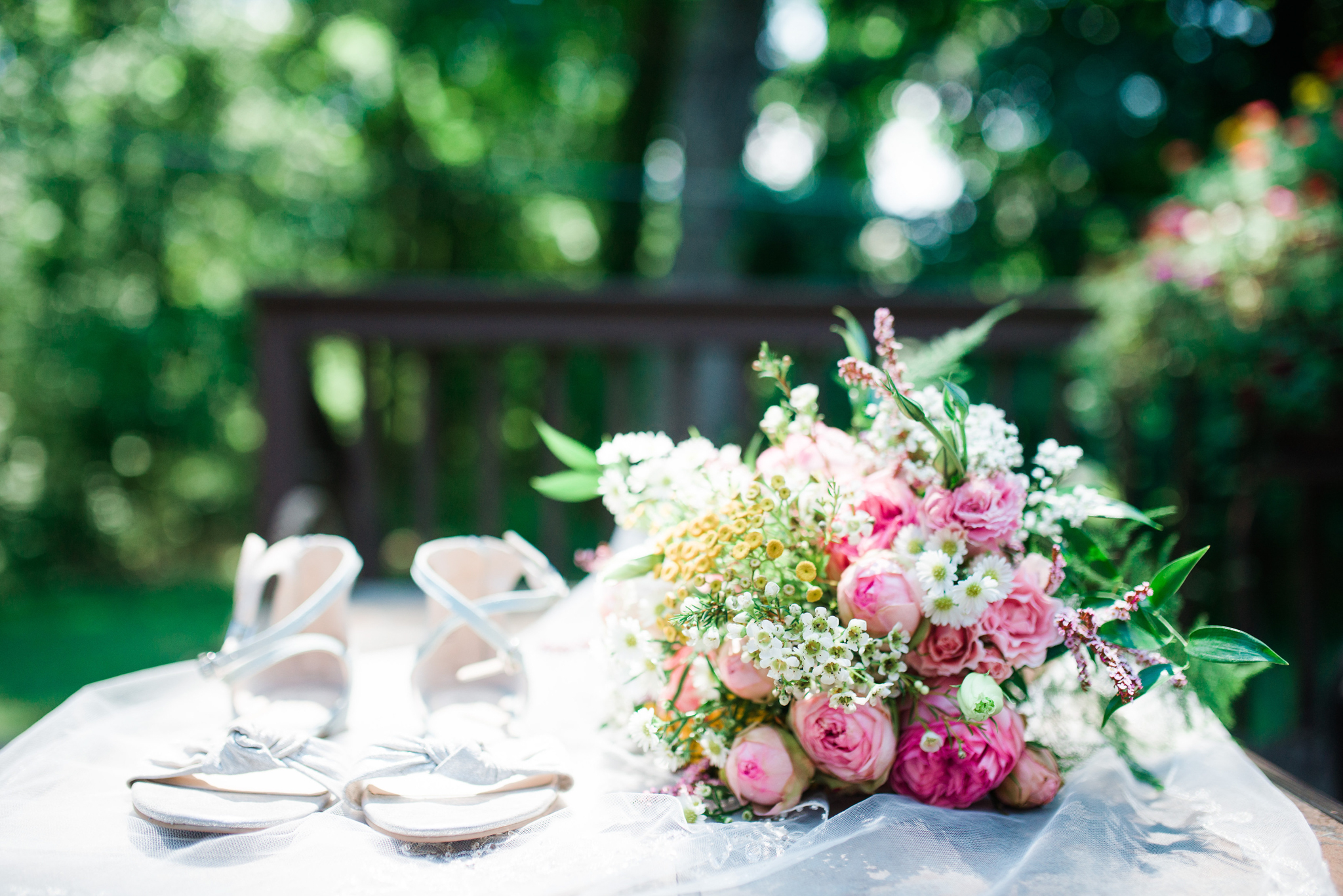 27 - Getting Ready Recap - Philadelphia Wedding Photographer - Alison Dunn Photography photo