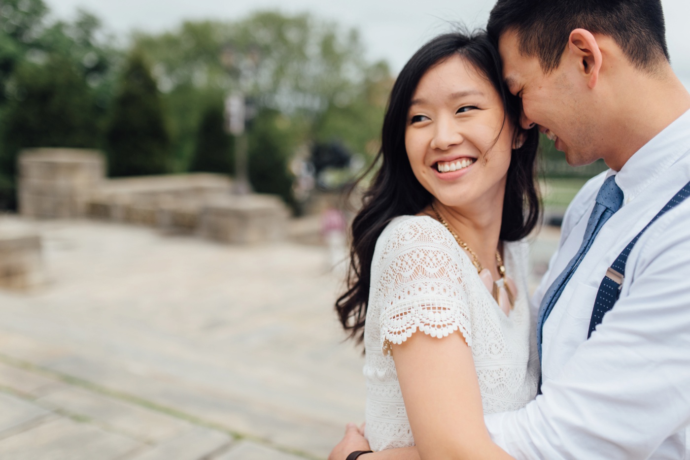 7 - Moon + Nina - Philadelphia Art Museum Engagement Session - Alison Dunn Photography