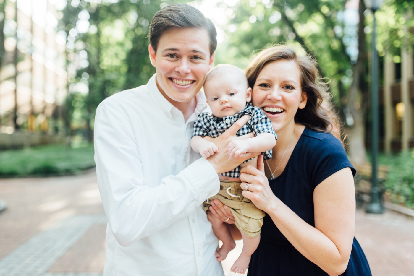 Erika + Andrew - University of Pennsylvania Family Session - Philadelphia Lifestlye Photographer - Alison Dunn Photography photo