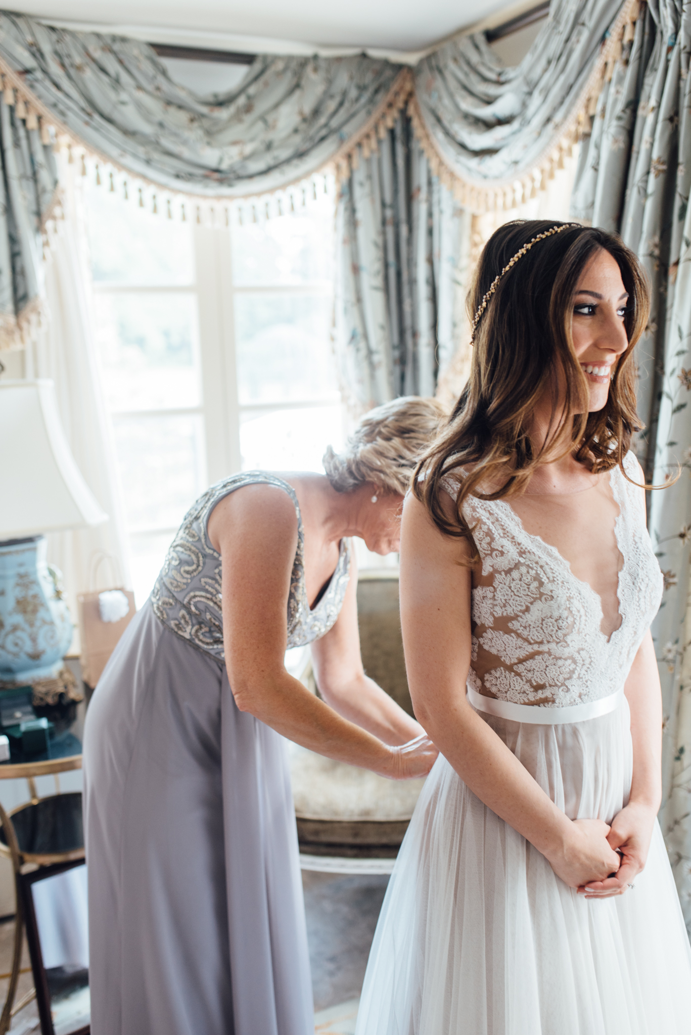 24 - Jay + Dana - Inn at Barley Sheaf - Bucks County Pennsylvania Wedding Photographer - Alison Dunn Photography