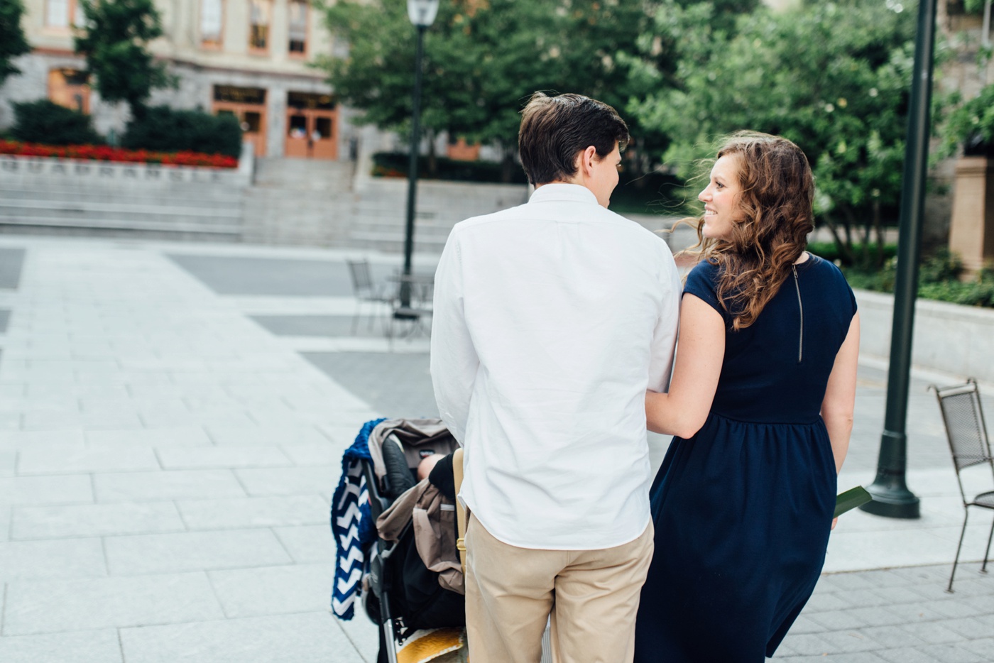 26 - Erika + Andrew - University of Pennsylvania Family Session - Philadelphia Lifestlye Photographer - Alison Dunn Photography photo