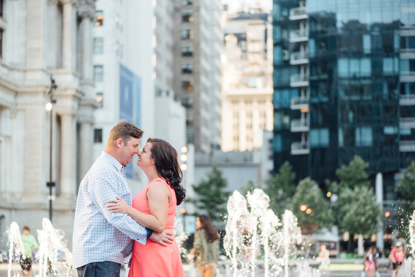 Lisa + Brian - Dilworth Park - City Hall Philadelphia Engagement Session - Alison Dunn Photography photo