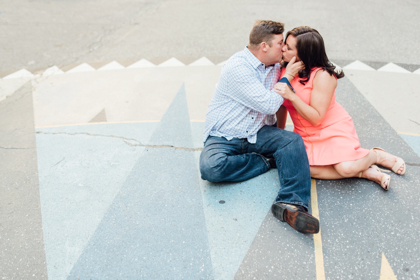 Lisa + Brian - Dilworth Park - City Hall Philadelphia Engagement Session - Alison Dunn Photography photo