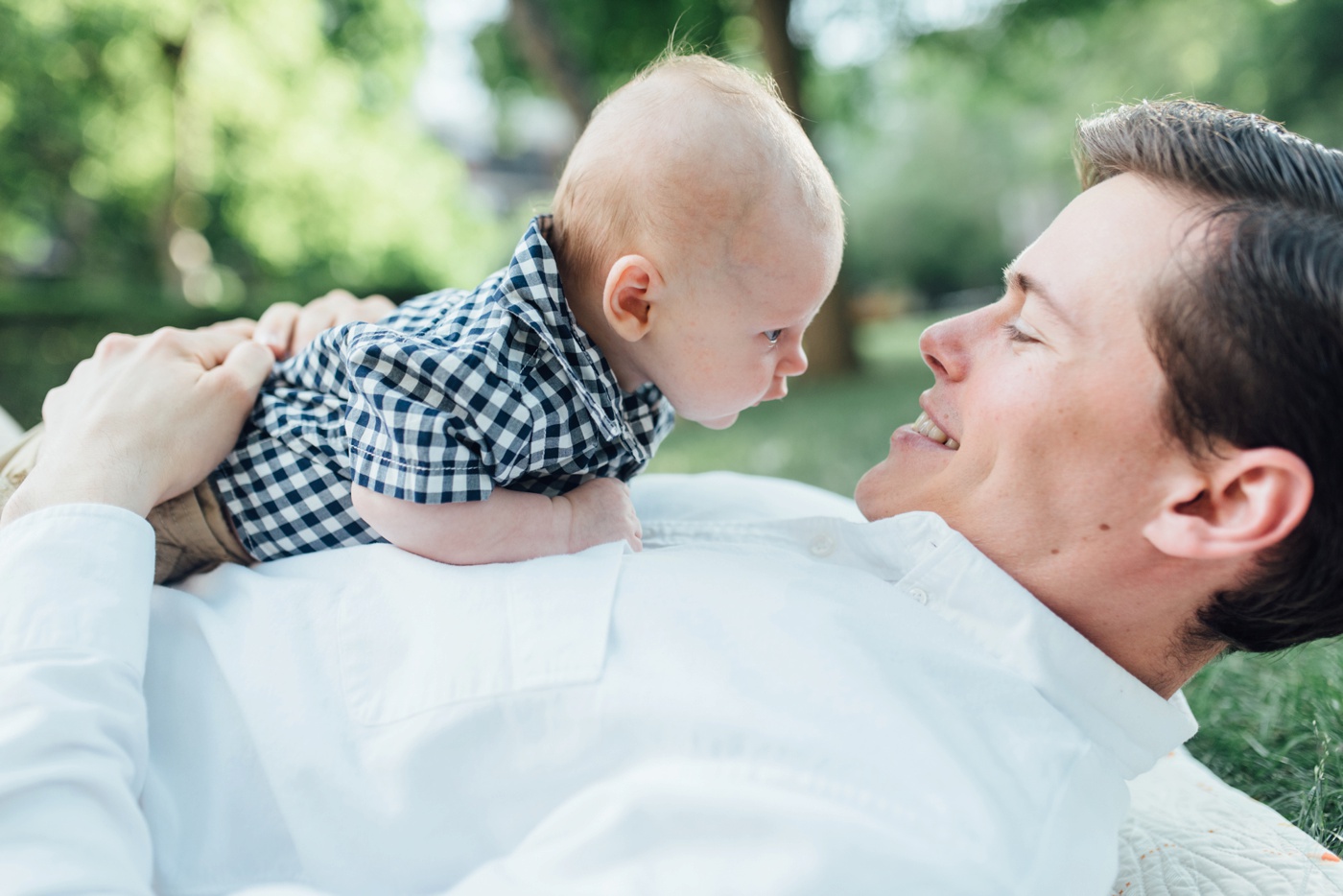 Erika + Andrew - University of Pennsylvania Family Session - Philadelphia Lifestlye Photographer - Alison Dunn Photography photo