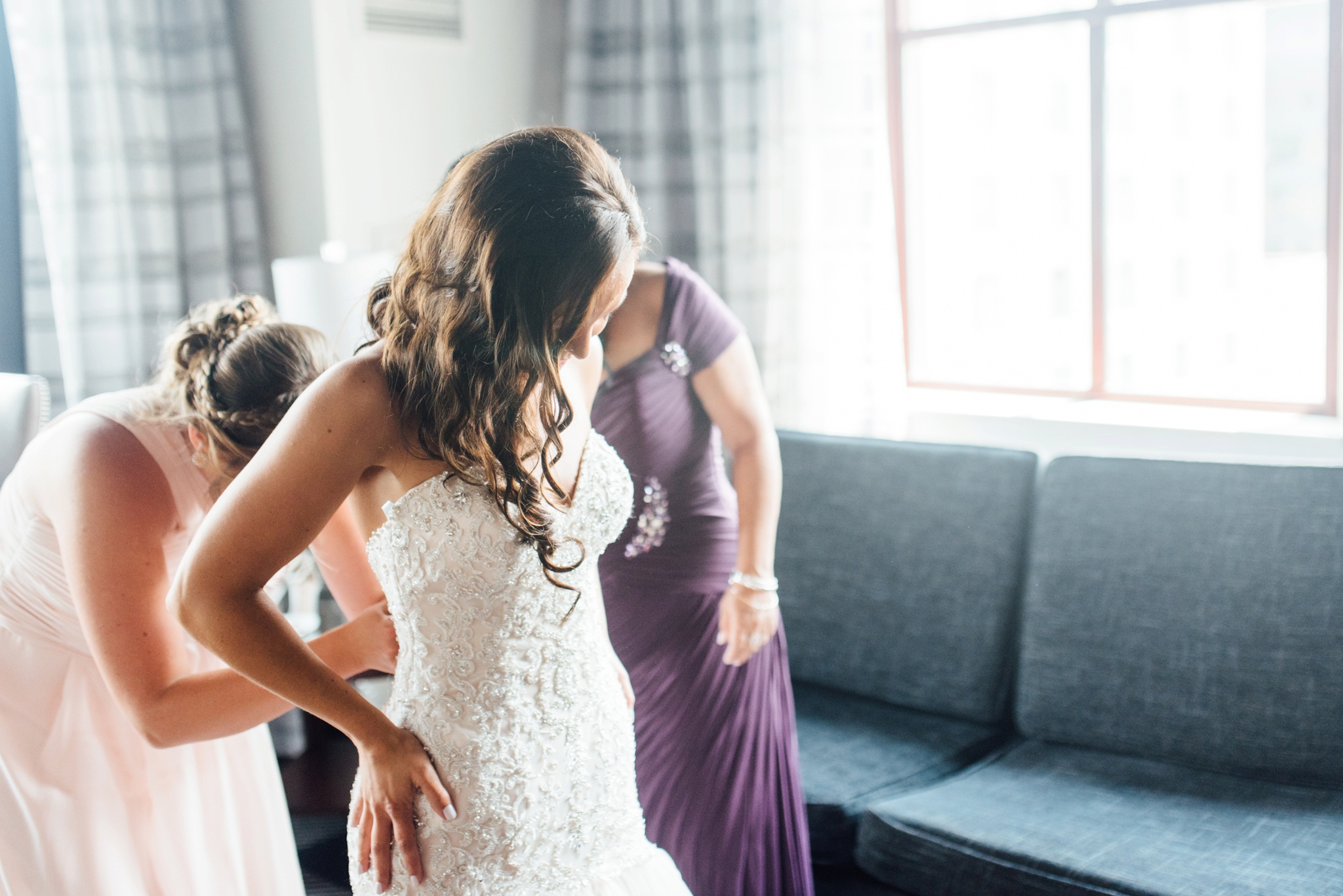 10 - Stephanie + Justin - Crystal Tea Room - Philadelphia Wedding Photographer - Alison Dunn Photography photo