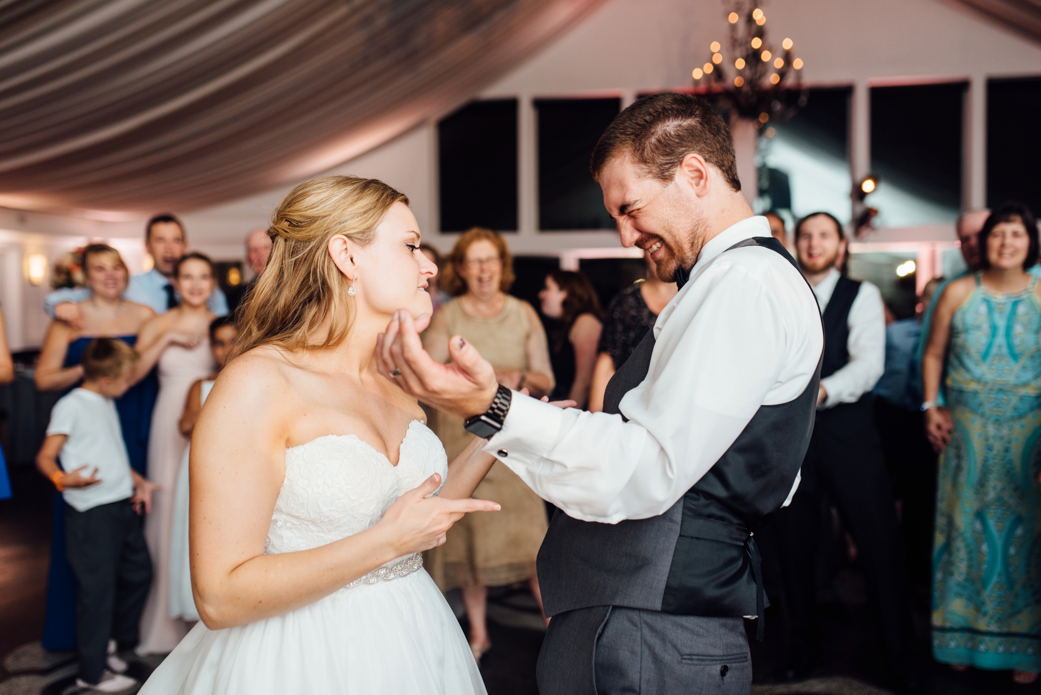 100 - Liz + Vince - Lake House Inn Wedding - Perkasie Pennsylvania Wedding Photographer - Alison Dunn Photography photo