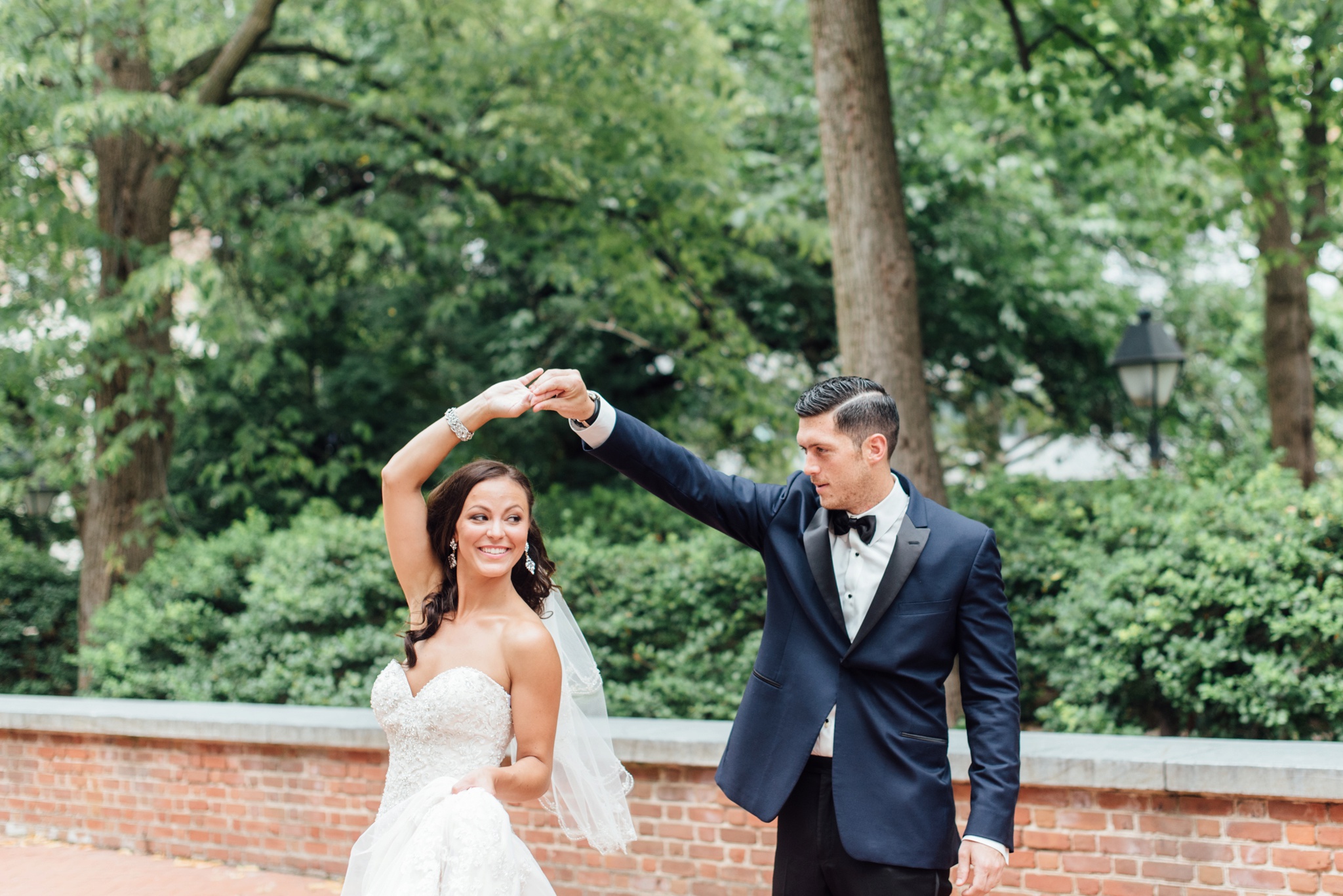 Stephanie + Justin - Old City Portraits - Philadelphia Wedding Photographer - Alison Dunn Photography photo