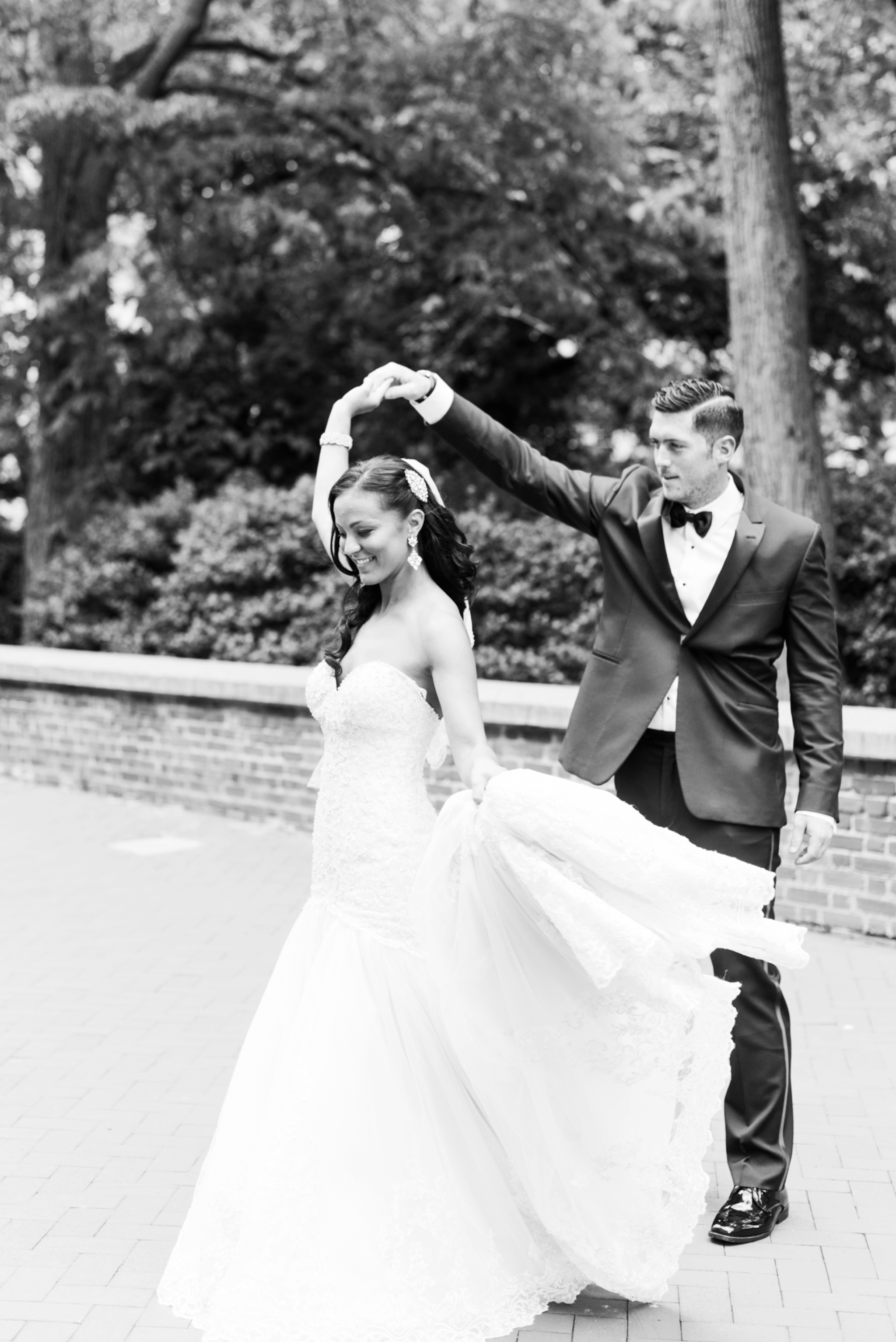 44 - Stephanie + Justin - Crystal Tea Room - Philadelphia Wedding Photographer - Alison Dunn Photography photo