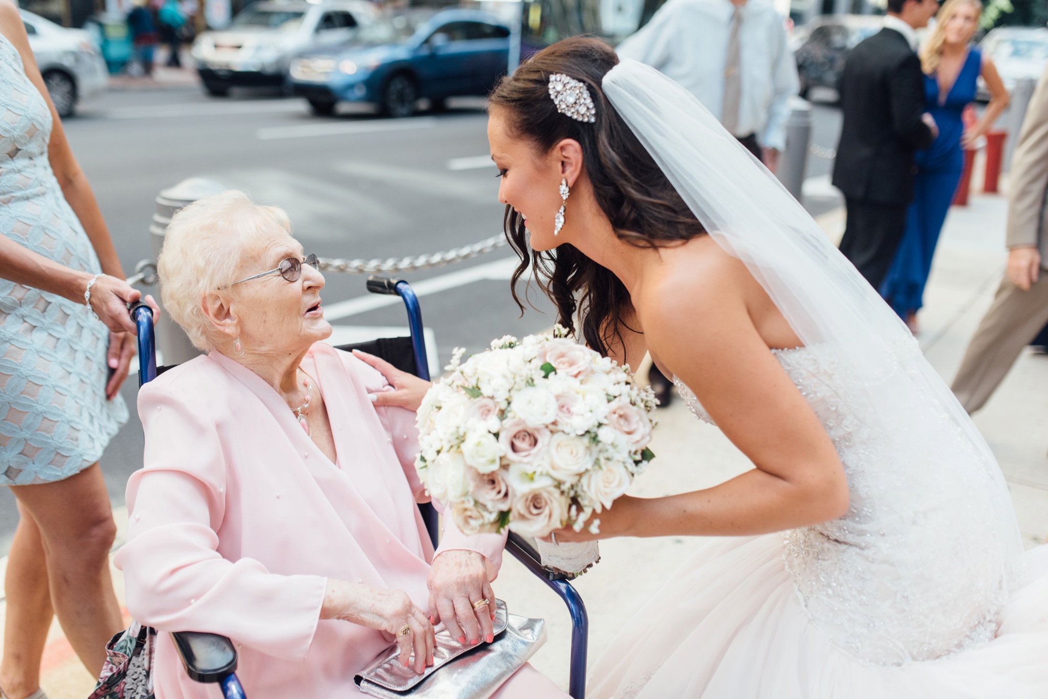 47 - Stephanie + Justin - Crystal Tea Room - Philadelphia Wedding Photographer - Alison Dunn Photography photo