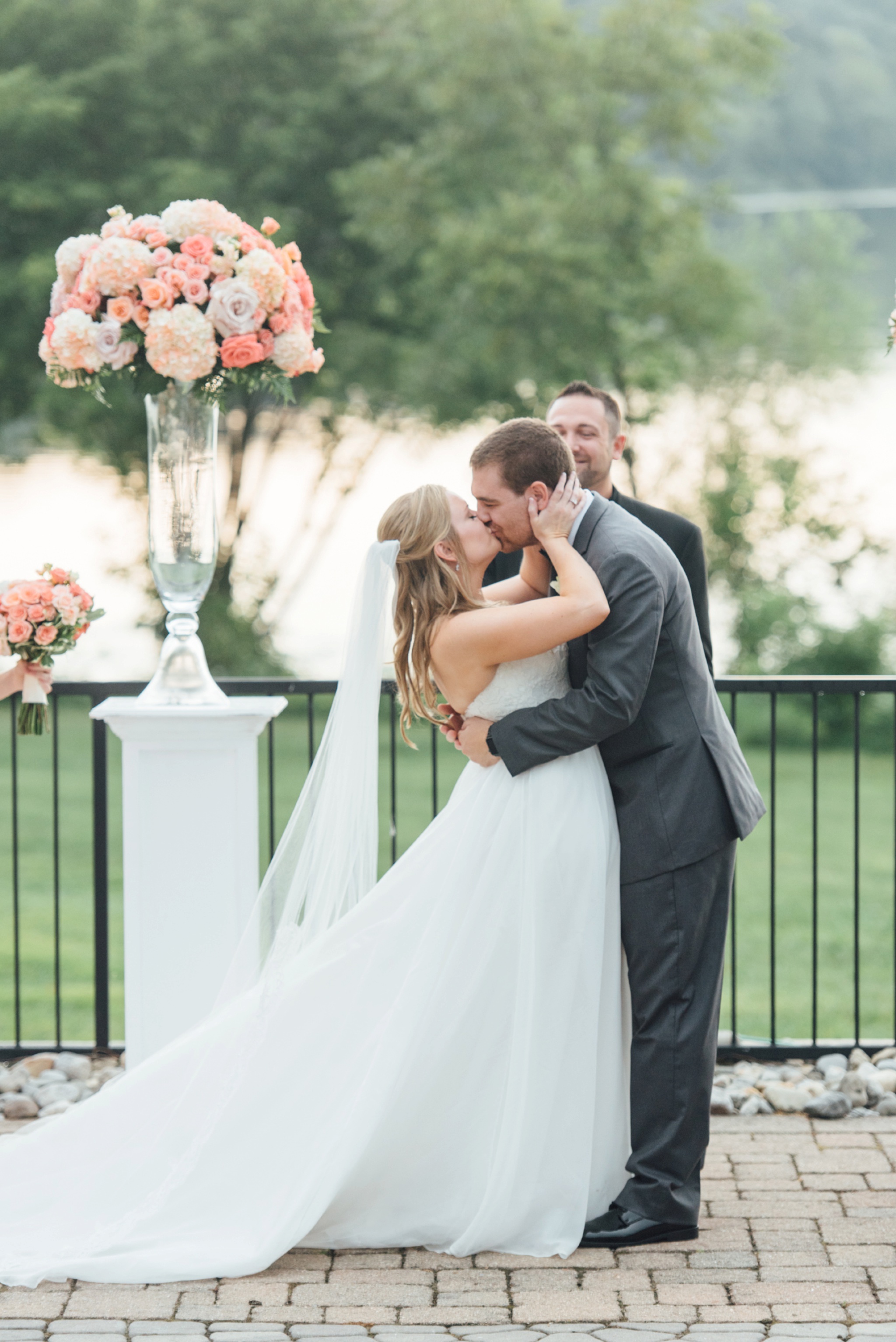 Liz + Vince - Lake House Inn Wedding - Perkasie Pennsylvania Wedding Photographer - Alison Dunn Photography photo