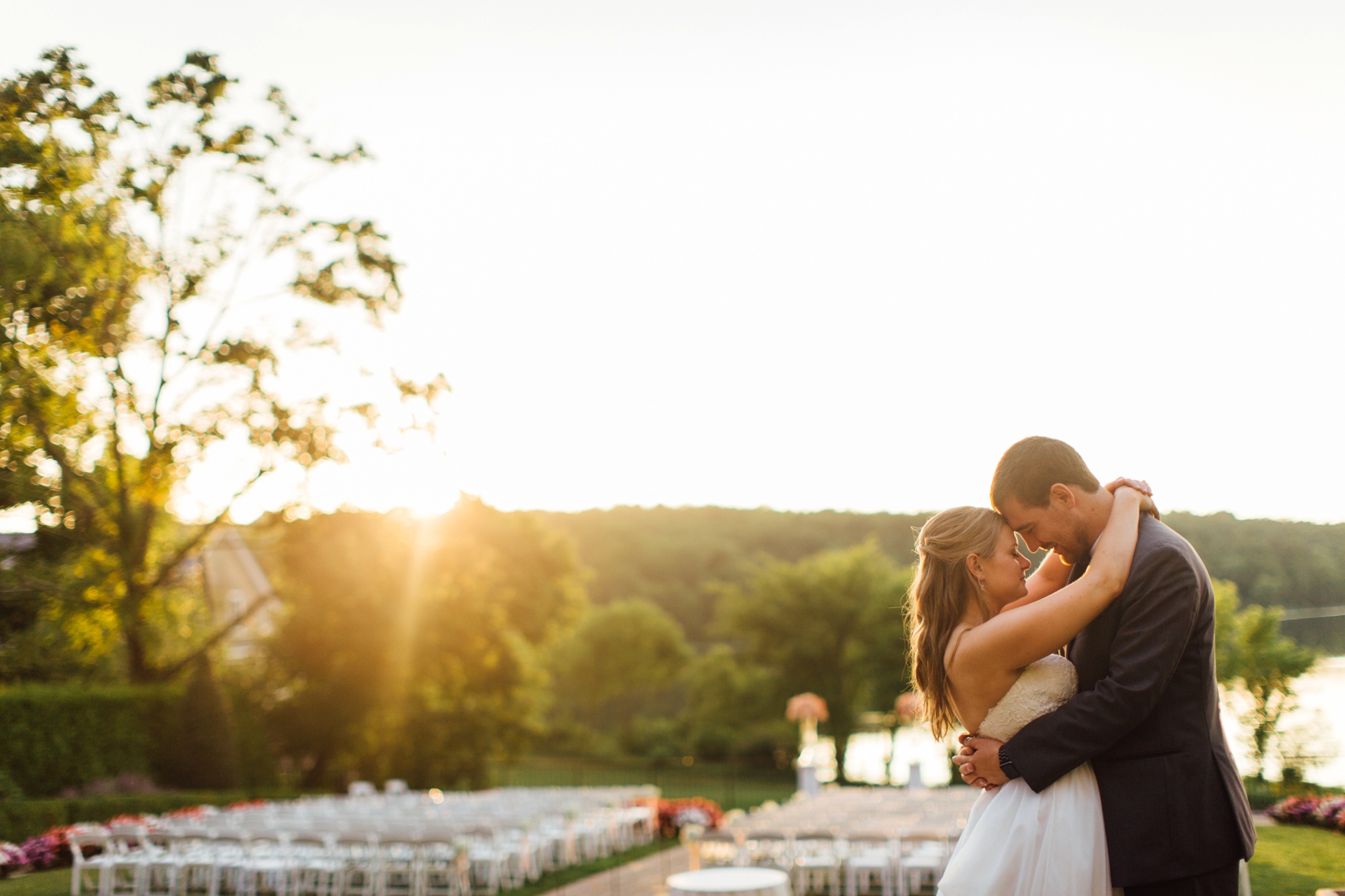 Liz + Vince - Lake House Inn Wedding - Perkasie Pennsylvania Wedding Photographer - Alison Dunn Photography photo