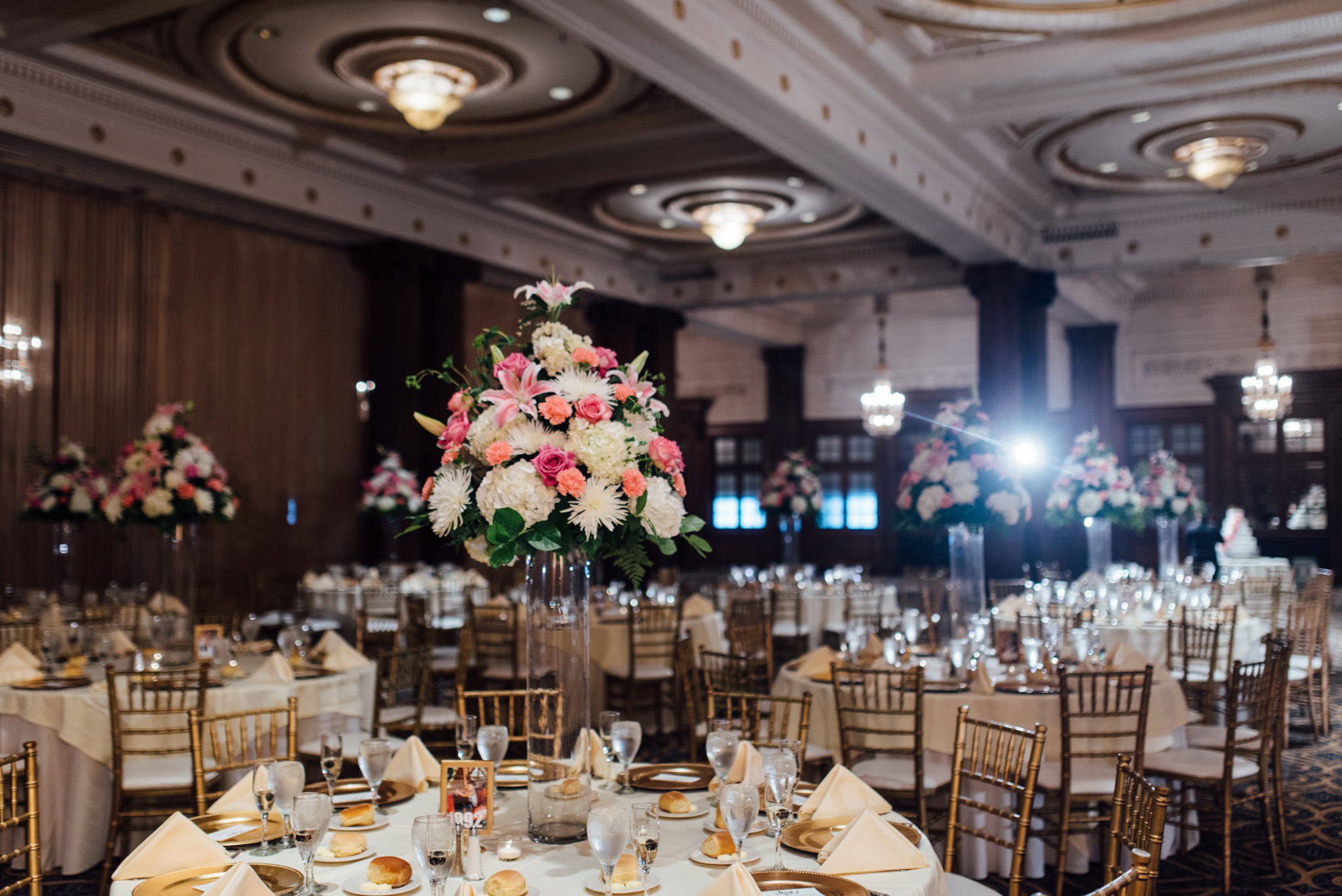 Stephanie + Justin - Crystal Tea Room - Philadelphia Wedding Photographer - Alison Dunn Photography photo