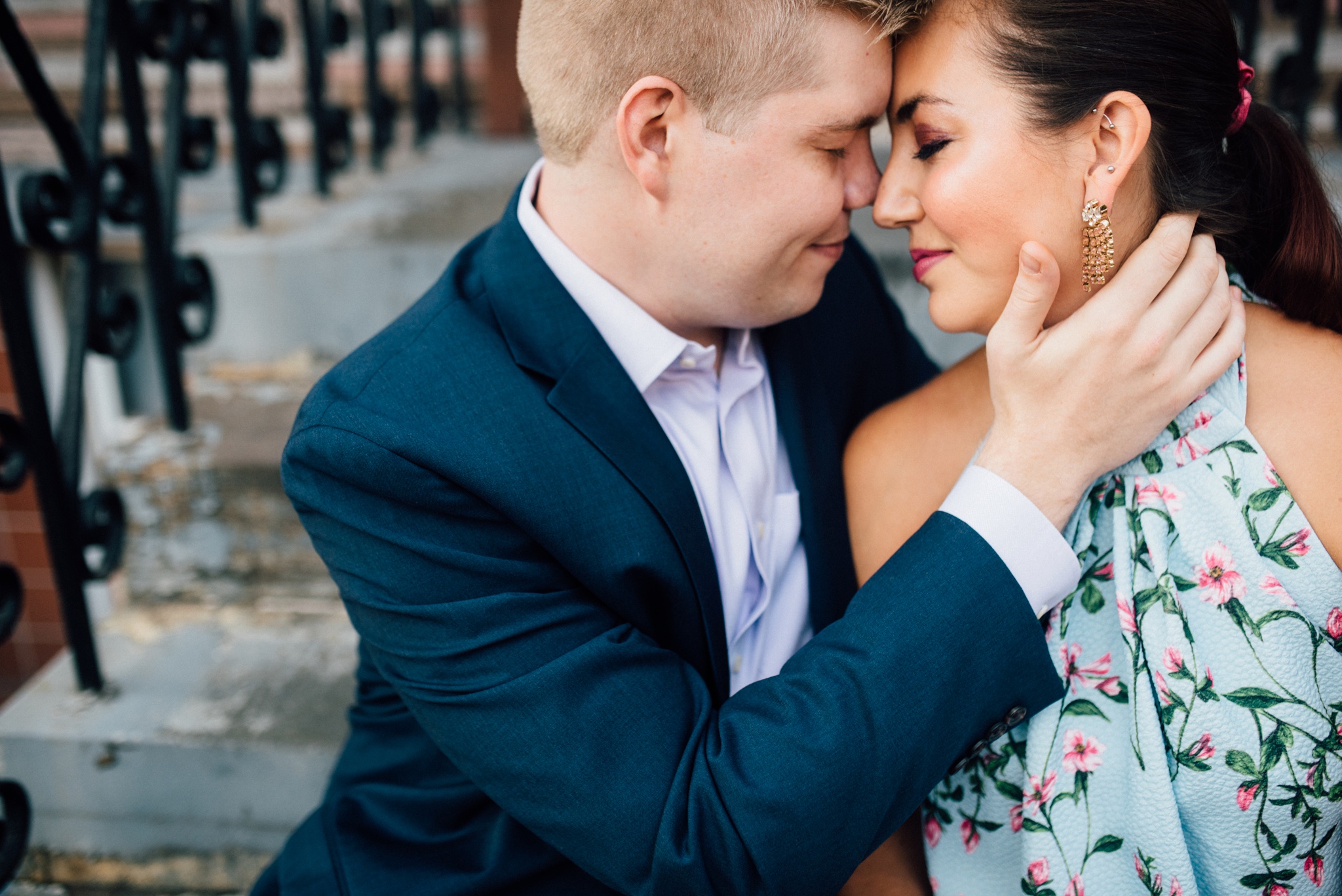 Colleen + Matt - Greenpoint Brooklyn New York Engagement Session - Alison Dunn Photography photo