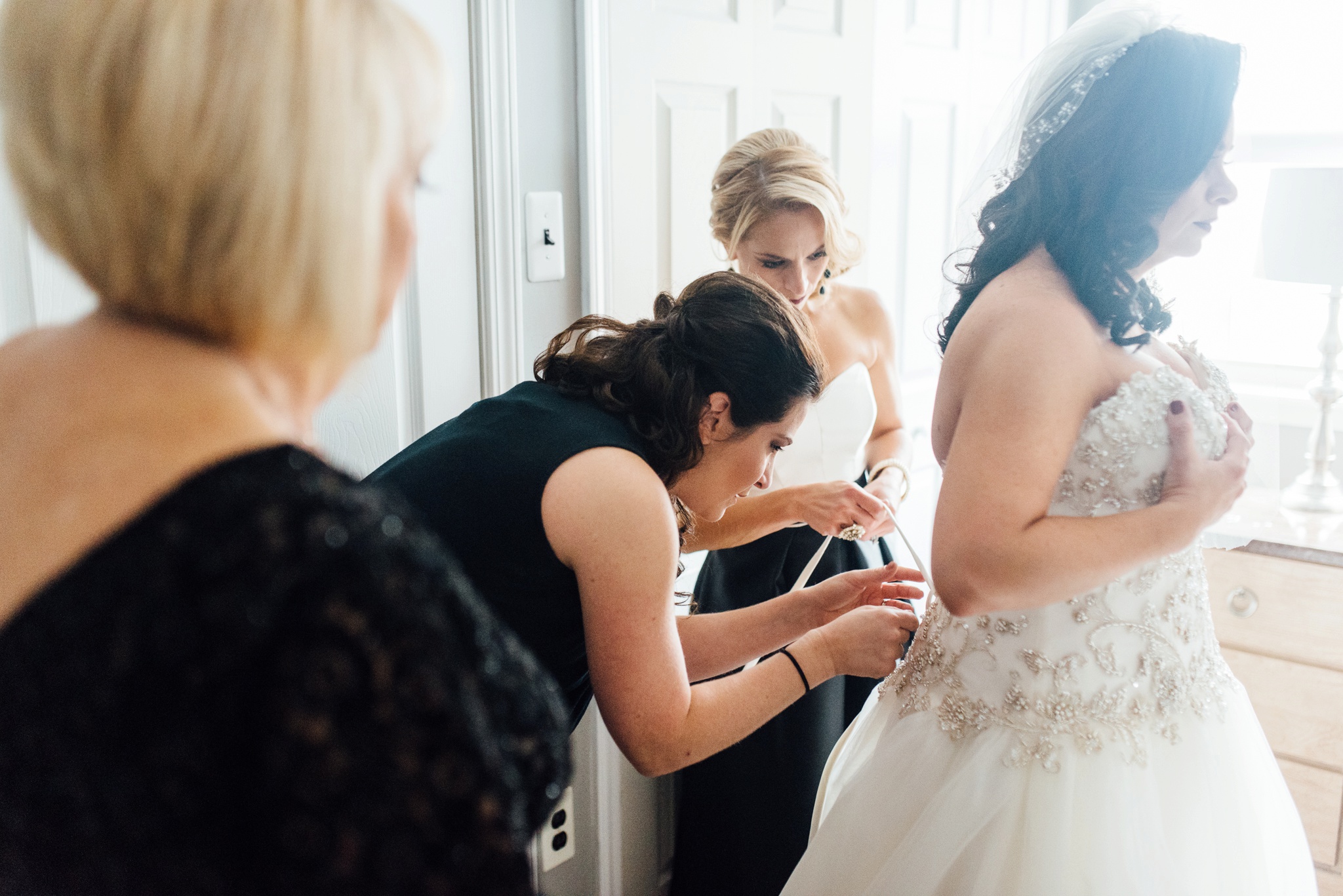 10-lisa-brian-union-league-golf-course-at-torresdale-philadelphia-wedding-photographer-alison-dunn-photography-photo