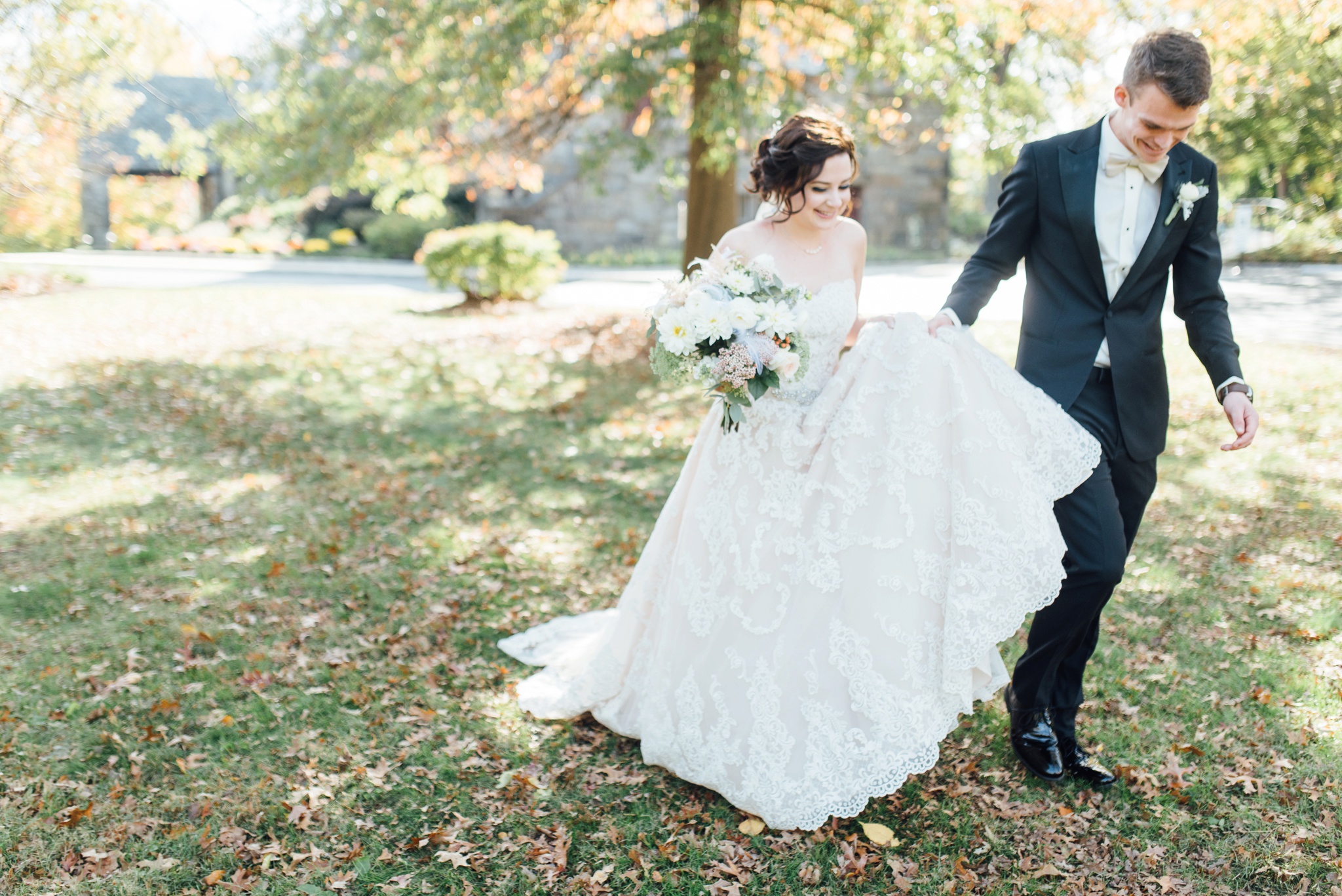 Katie + David - Merion Tribute House Wedding - Alison Dunn Photography photo