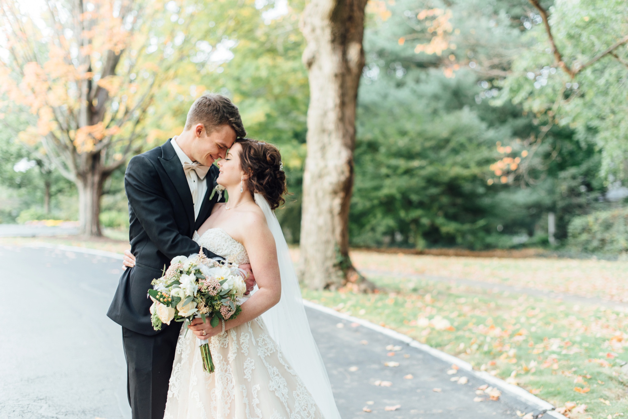 Katie + David - Merion Tribute House Wedding - Alison Dunn Photography photo