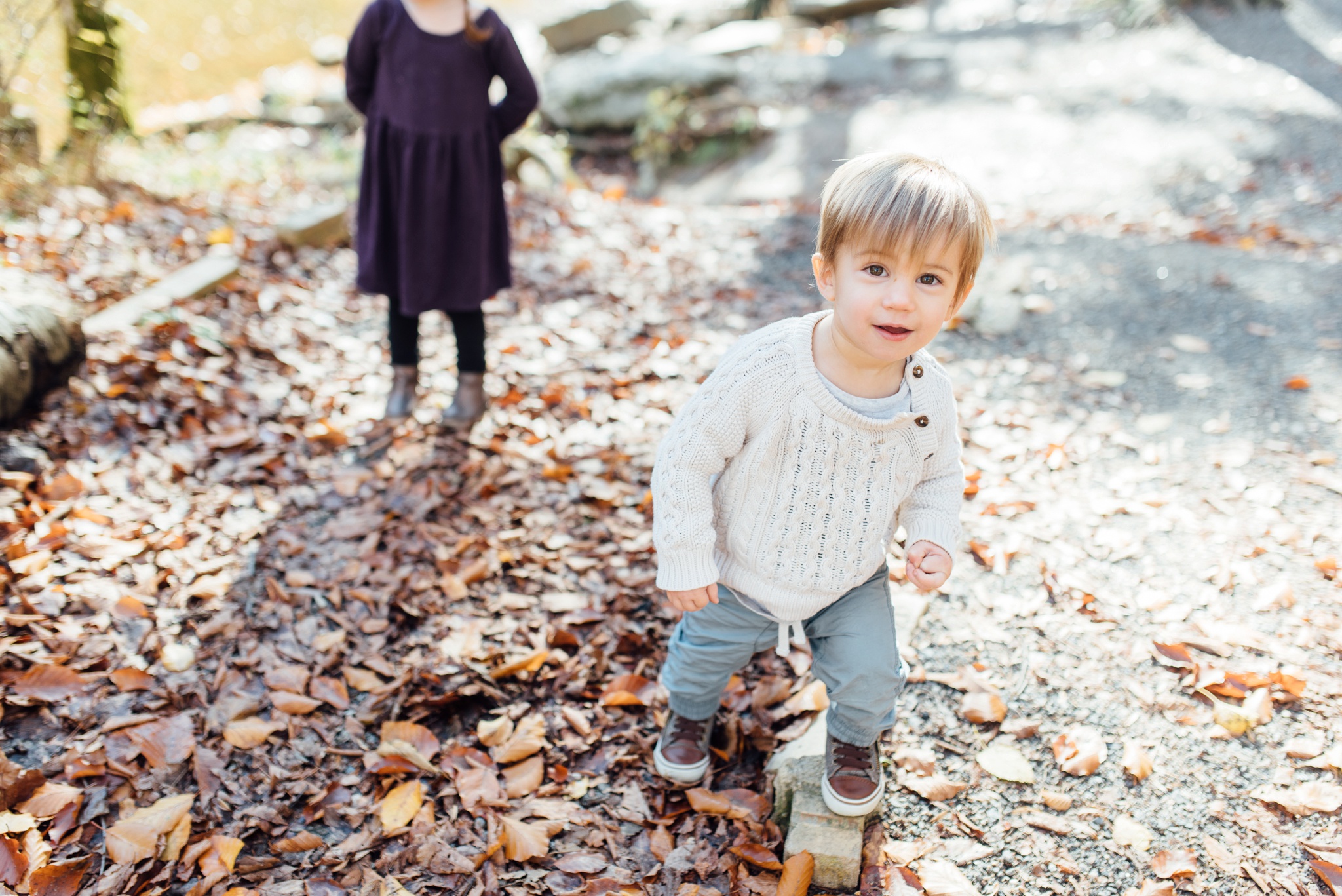 7-schreiter-family-wissahickon-creek-family-session-alison-dunn-photography-photo