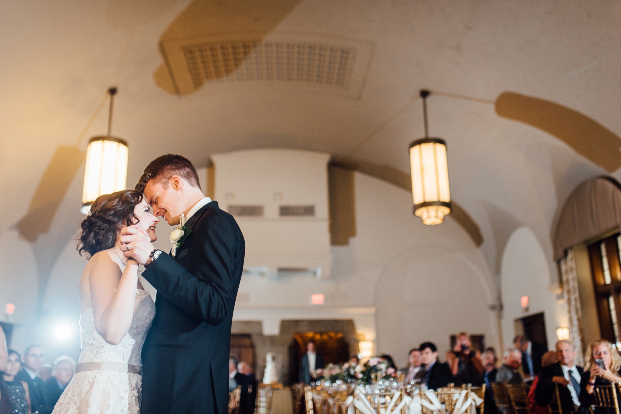 Katie + David - Merion Tribute House Wedding - Alison Dunn Photography photo