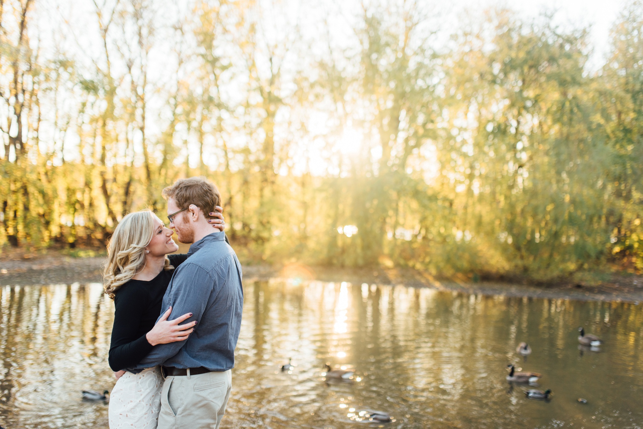 Allie + Jeremy - Philadelphia Art Museum - Fairmount Engagement Session - Alison Dunn Photography photo