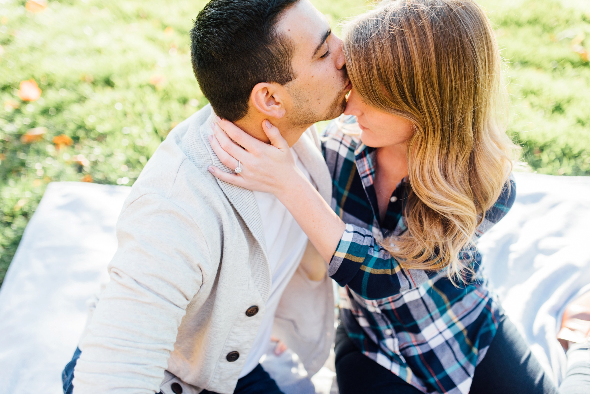 caitlyn-ed-university-of-delaware-engagement-session-alison-dunn-photography-13