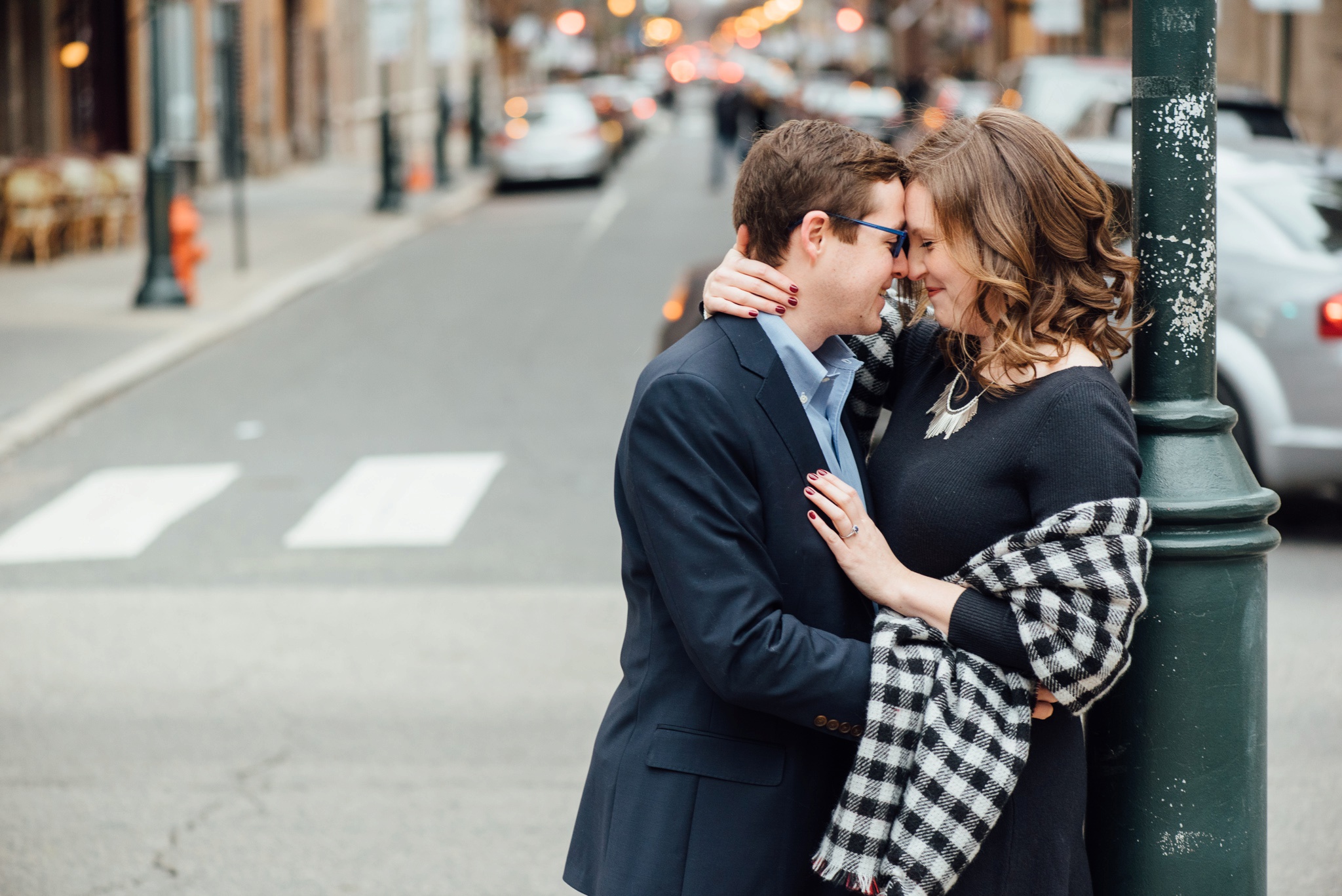 Carolynn + Ryan - Rittenhouse Square Engagement Session - Philadelphia Wedding Photographer - Alison Dunn Photography photo