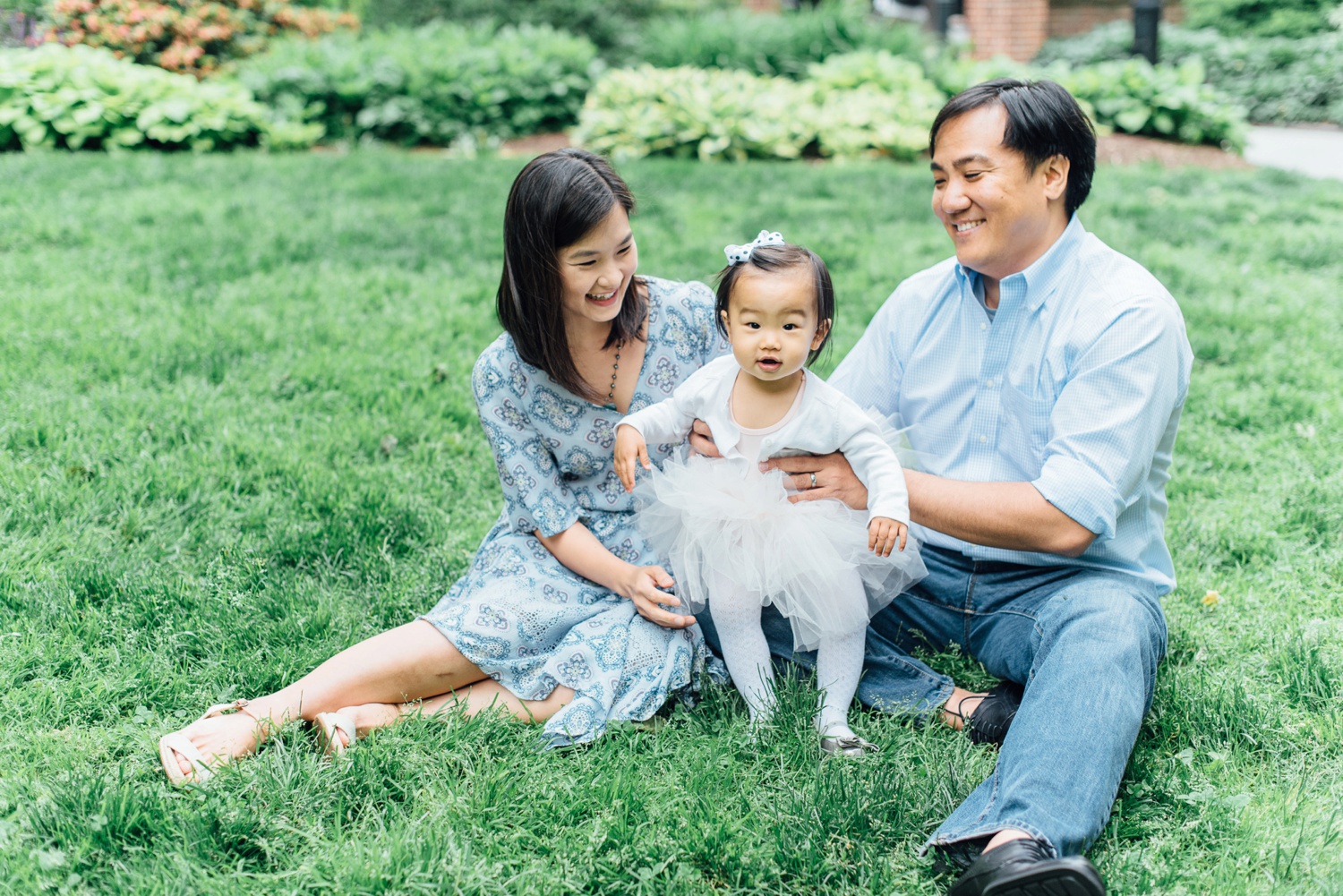 Yang Yoon + Bryan + Katie - Washington Square Park Family Session - Philadelphia Family Photographer - Alison Dunn Photography photo